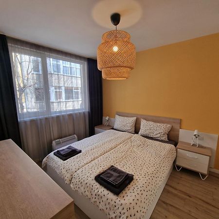 Brand New Luxury Flat In The City Center Varna Eksteriør bilde