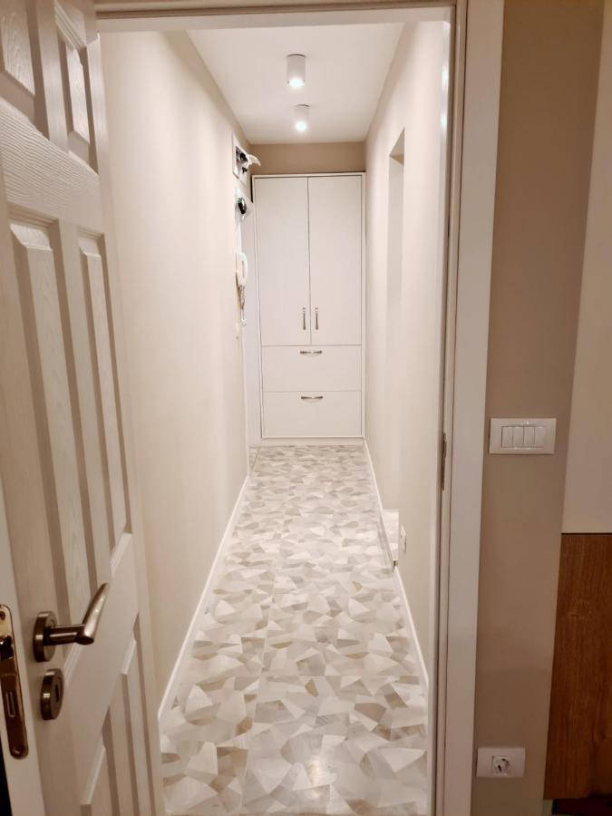 Brand New Luxury Flat In The City Center Varna Eksteriør bilde